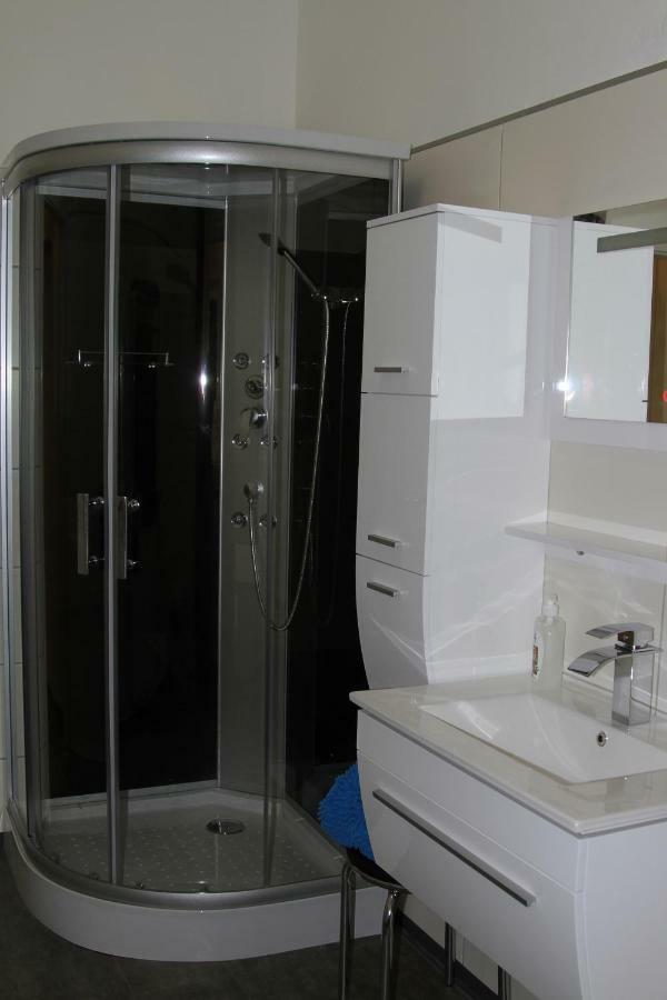 Apartment Fonhauser อัมชเตทเทิน ภายนอก รูปภาพ